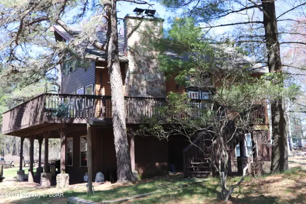 20 Birch Street, Lake Harmony, PA 18624