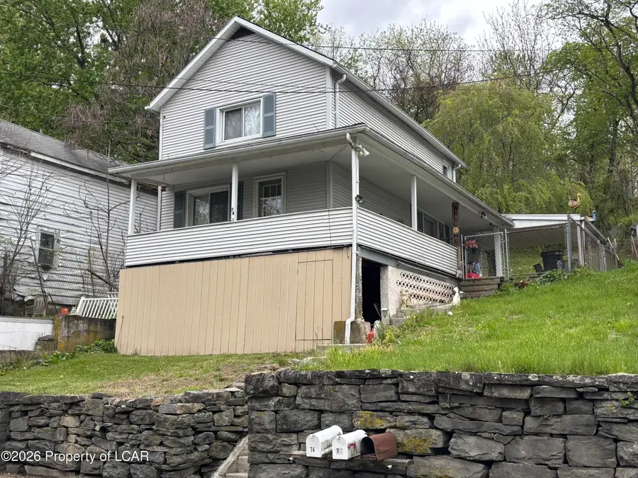 74 Smith Row, Plymouth, PA 18651 - #2