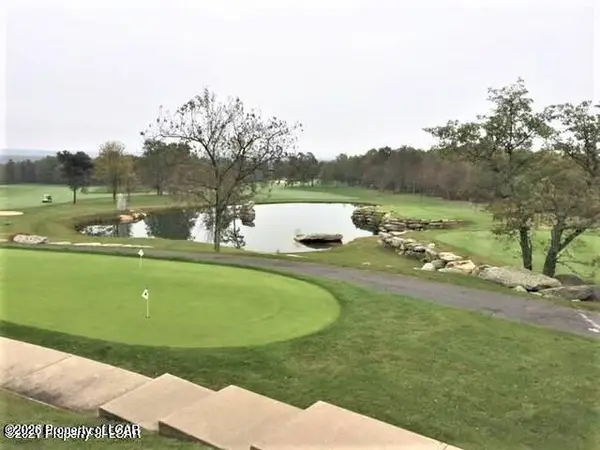 41 Huron Circle, Hazleton, PA 18202