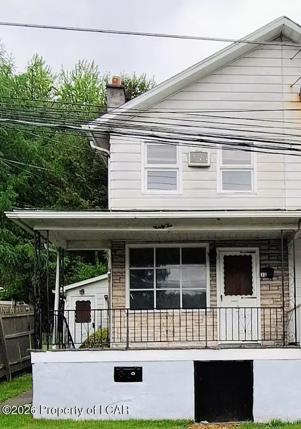 32 Enterprise Street, Glen Lyon, PA 18617