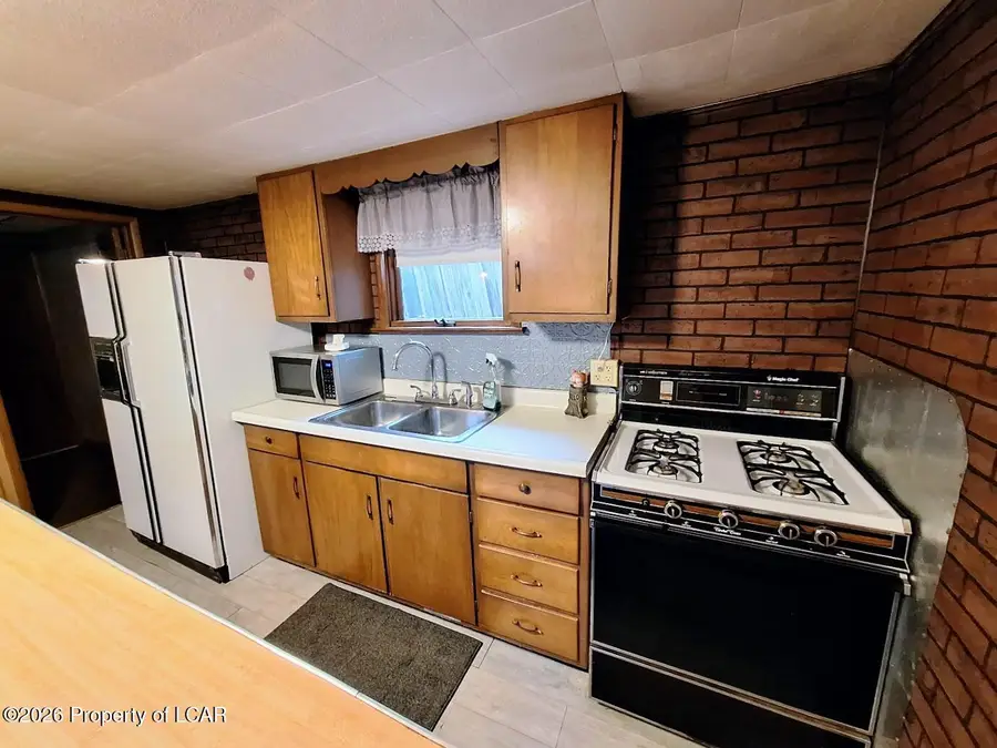 32 Enterprise Street, Glen Lyon, PA 18617 - #2