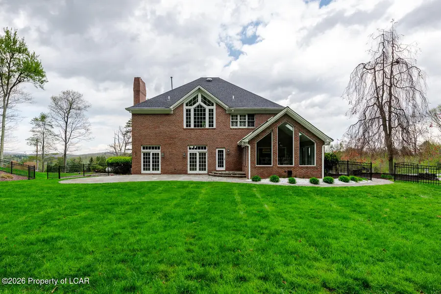 611 Lake Louise Road, Dallas, PA 18612 - #3