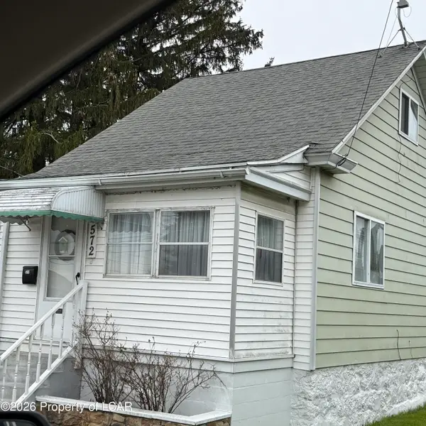 572 Pardee Street, Hazleton, PA 18201