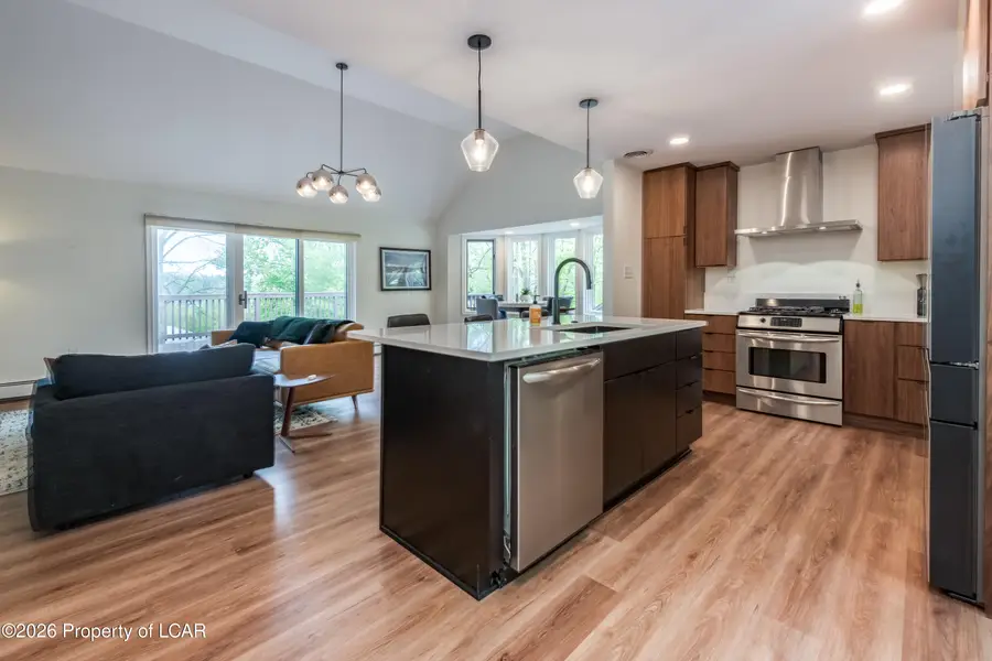 8 Marywood Drive, Dallas, PA 18612 - #3