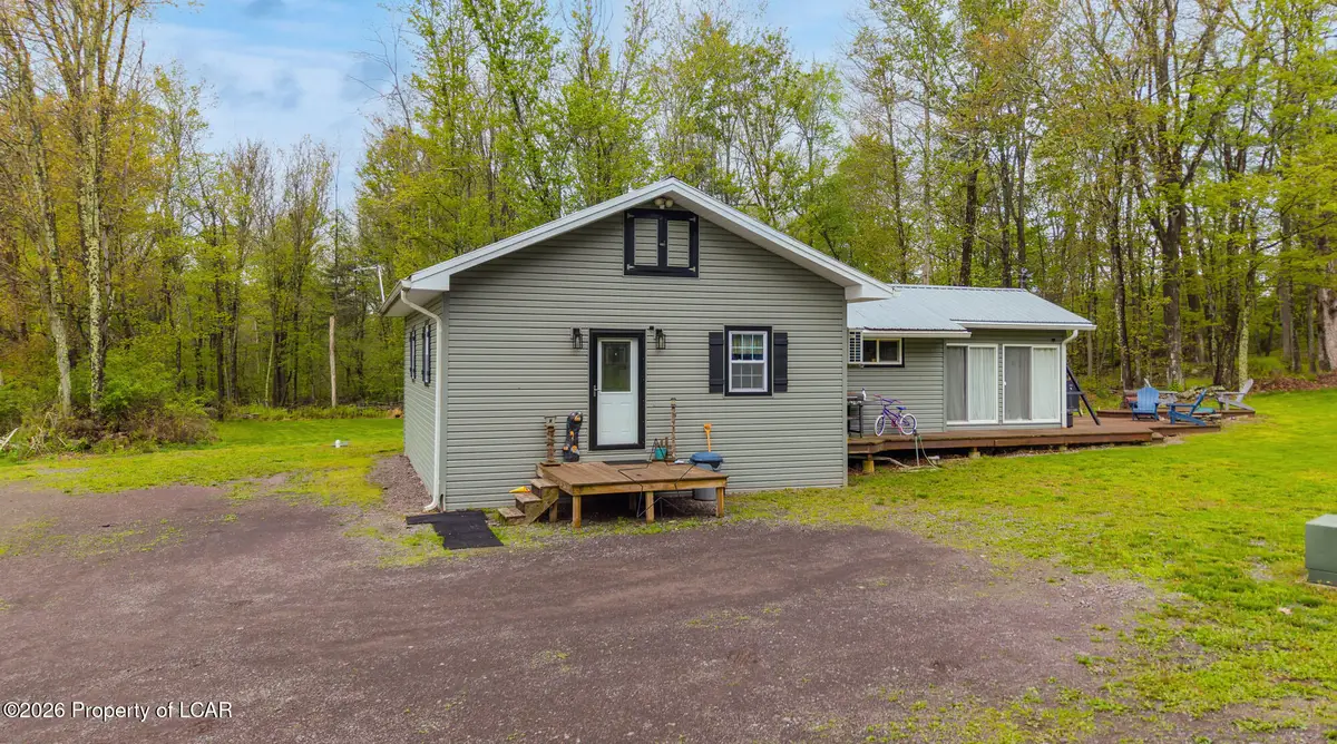 1425 Meeker Road, Dallas, PA 18612 - #1