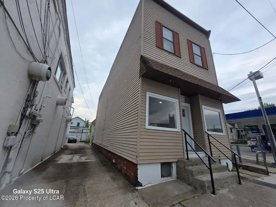 13 Carey Avenue, Wilkes Barre, PA 18702 - #2