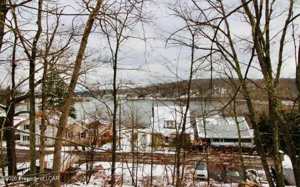 North End Road, Mountain Top, PA 18707