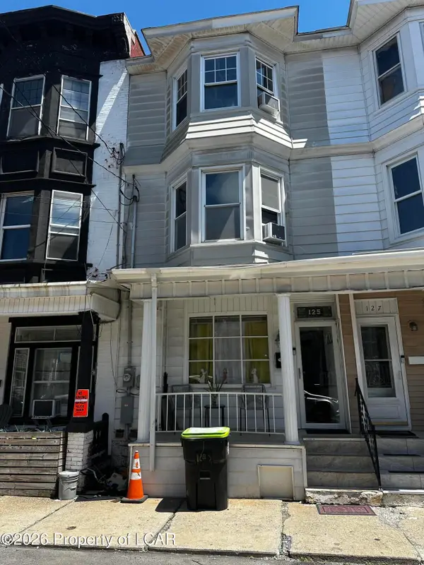 125 Jardin Street, Shenandoah, PA 17976