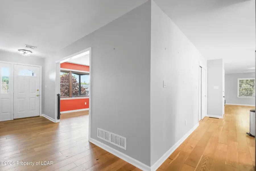 25 Idlewood Drive, Dallas, PA 18612 - #3