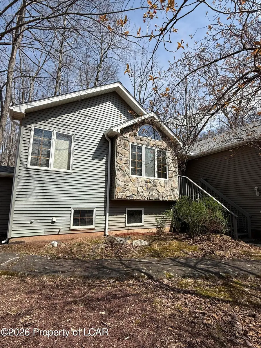13 Seminole Circle, Hazle, PA 18202 - #3