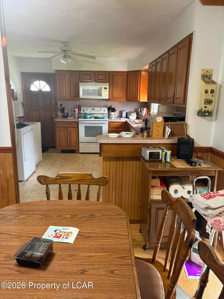 7 Warren Drive, Dallas, PA 18612 - #3