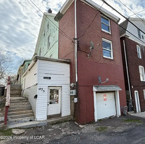 625 Arthur Street, Hazleton, PA 18201