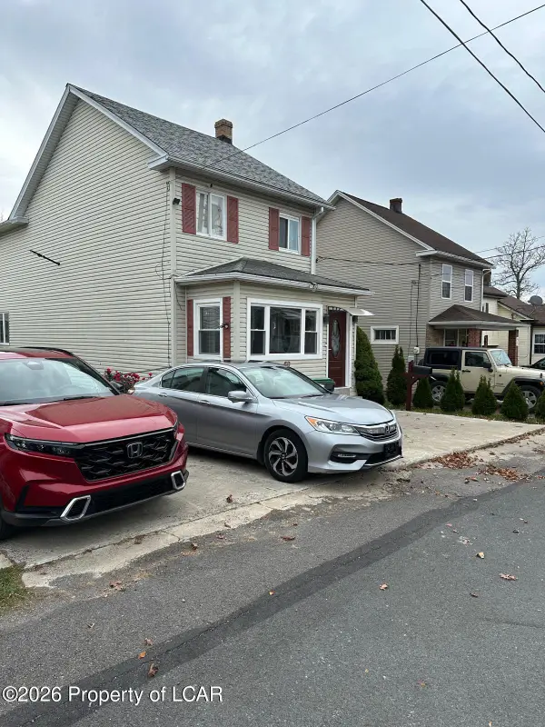 37 Bridge Street, McAdoo, PA 18237