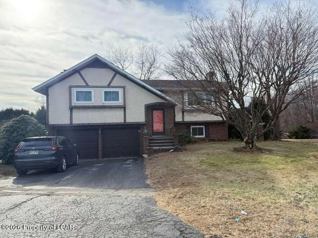 1002 W Pine Court, Hazle Township, PA 18202 - Image #1