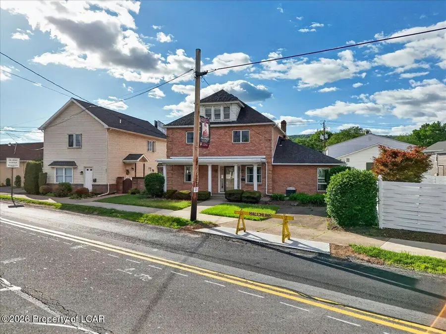 930 Wyoming, West Pittston, PA 18643 - #3