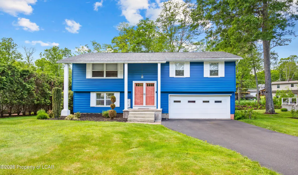 9 Hitchen Post Road, Mountain Top, PA 18707 - #1