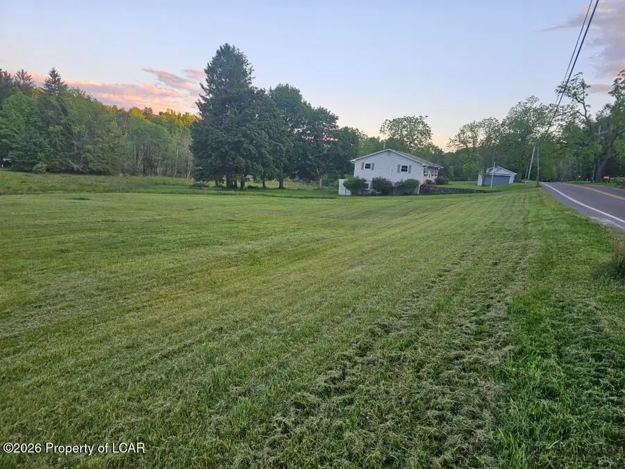 336 Overbrook Road, Dallas, PA 18612 - #3