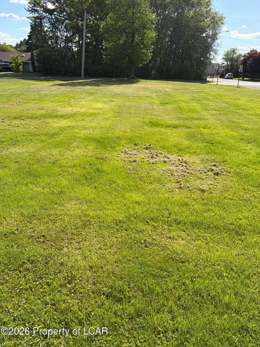 929 Lincoln Street, Hazleton, PA 18201 - #2