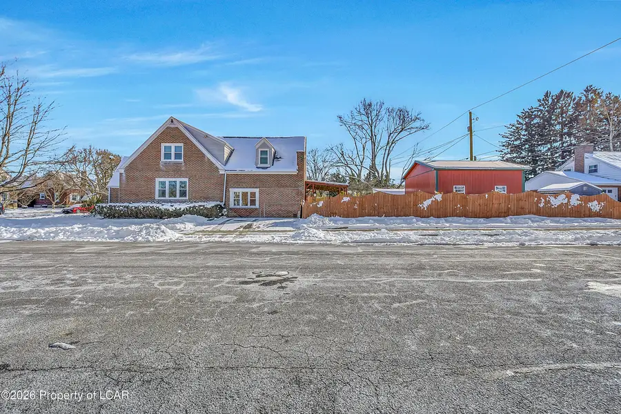 630 N 2nd Street, Emmaus, PA 18049 - Image #3