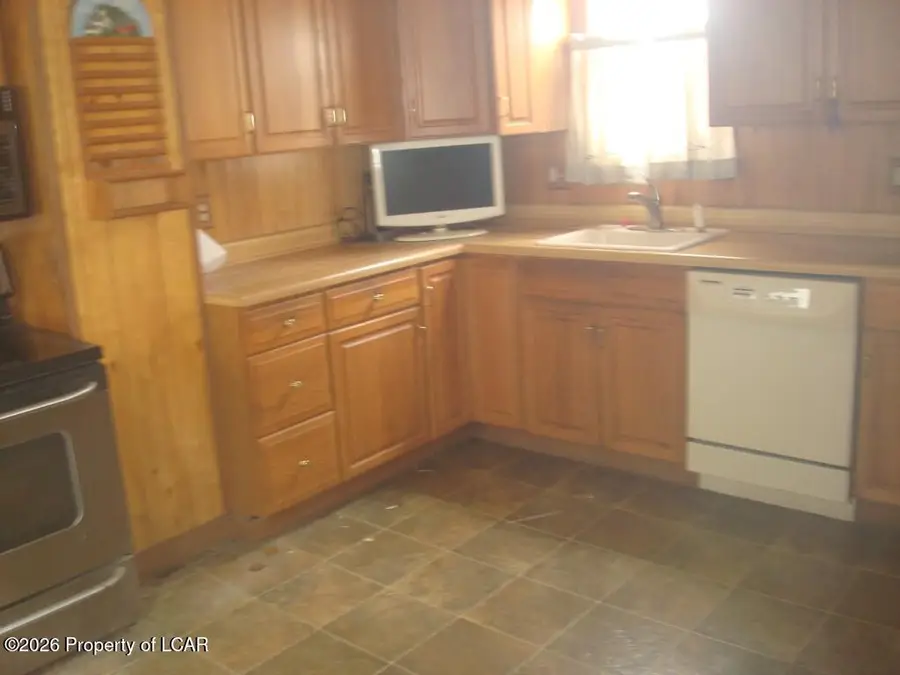 64 Prospect Street, Wilkes Barre, PA 18702 - Image #2