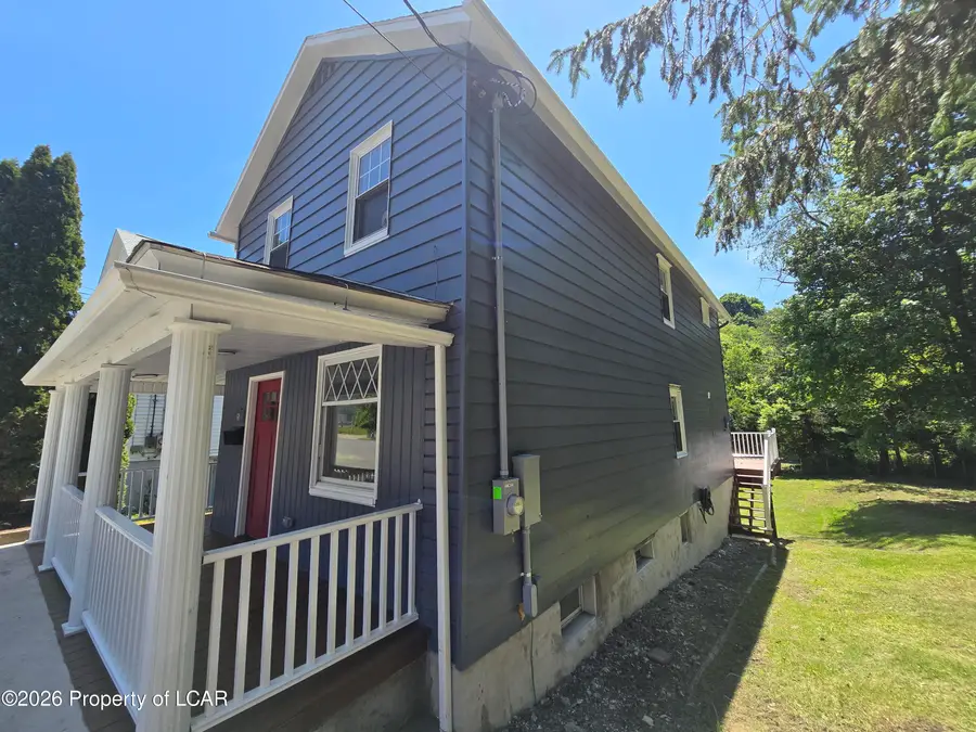 5 Arch Street, Glen Lyon, PA 18617 - #2