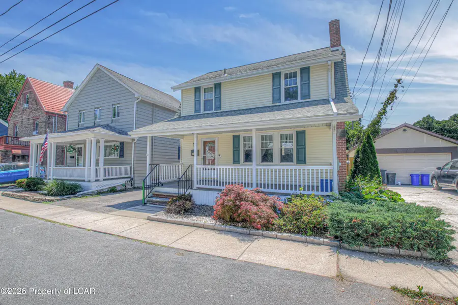 300 Colonial Gardens, Forty Fort, PA 18704 - #3