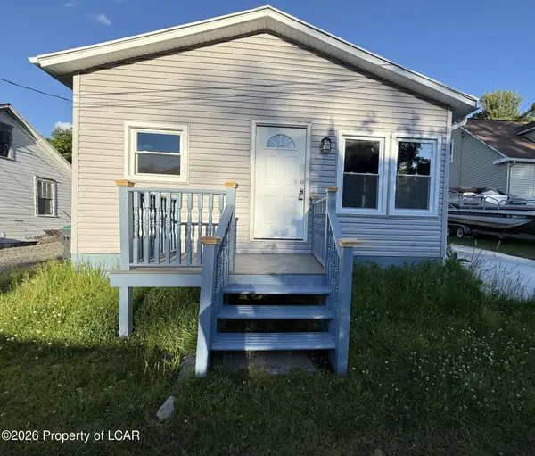 10 Noble Street, Harveys Lake, PA 18618