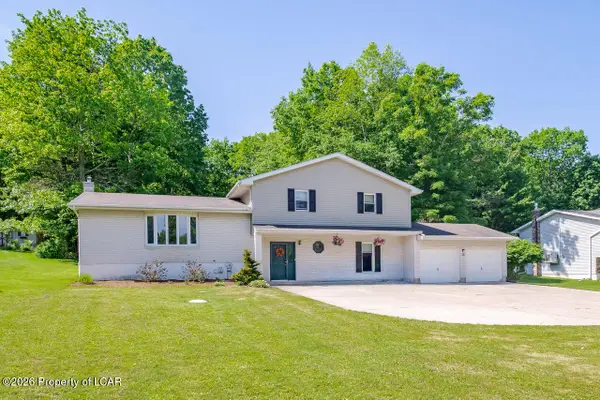 35 Charlwood Drive, Freeland, PA 18224