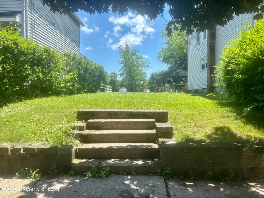 365 Pennsylvania Avenue, Wilkes Barre, PA 18702 - #2