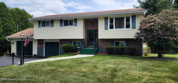 245 Foster Avenue, Freeland, PA 18224