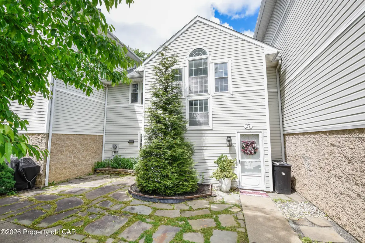 27 Allenberry Drive, Hanover, PA 18706 - #1