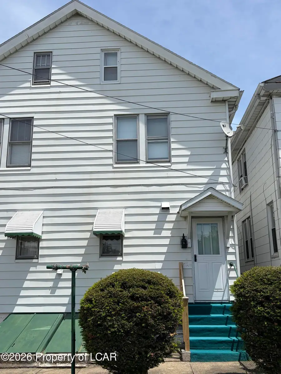 678 Locust Street, Hazleton, PA 18201 - #2