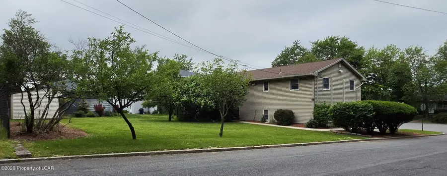 552 Kiefer Avenue, Hazleton, PA 18201 - #2