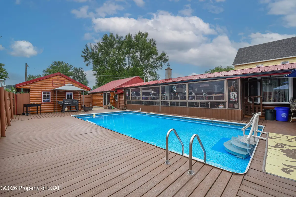 566 Nanticoke Street, Hanover, PA 18706 - #1
