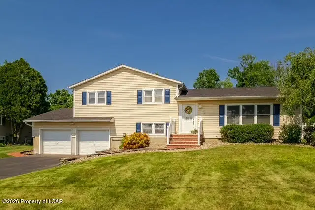 23 Pear Tree Lane, Dallas, PA 18612 - #1