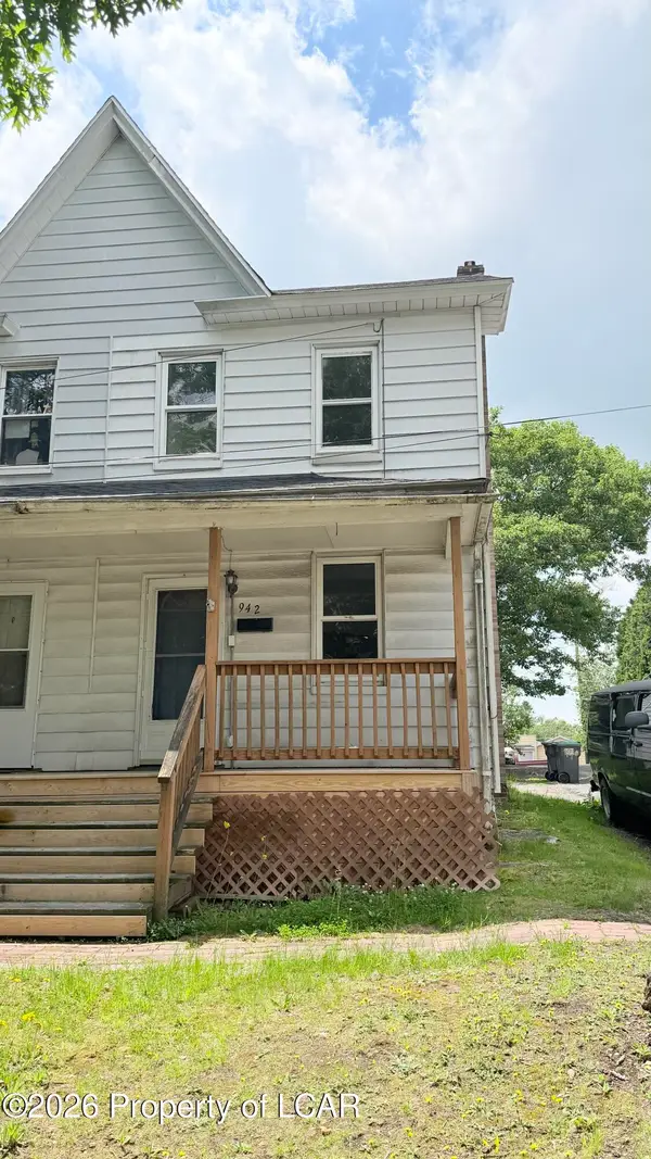 942 Burton Street, Freeland, PA 18224