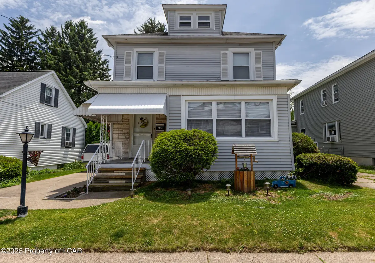 244 Lyndwood Avenue, Hanover, PA 18706 - #1