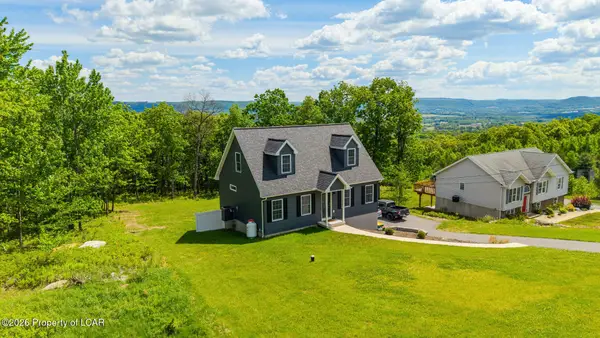 72 Bentwood Road, Drums, PA 18222