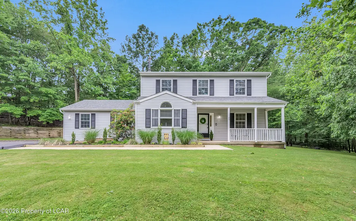 20 Stream View Court, Mountain Top, PA 18707 - #1