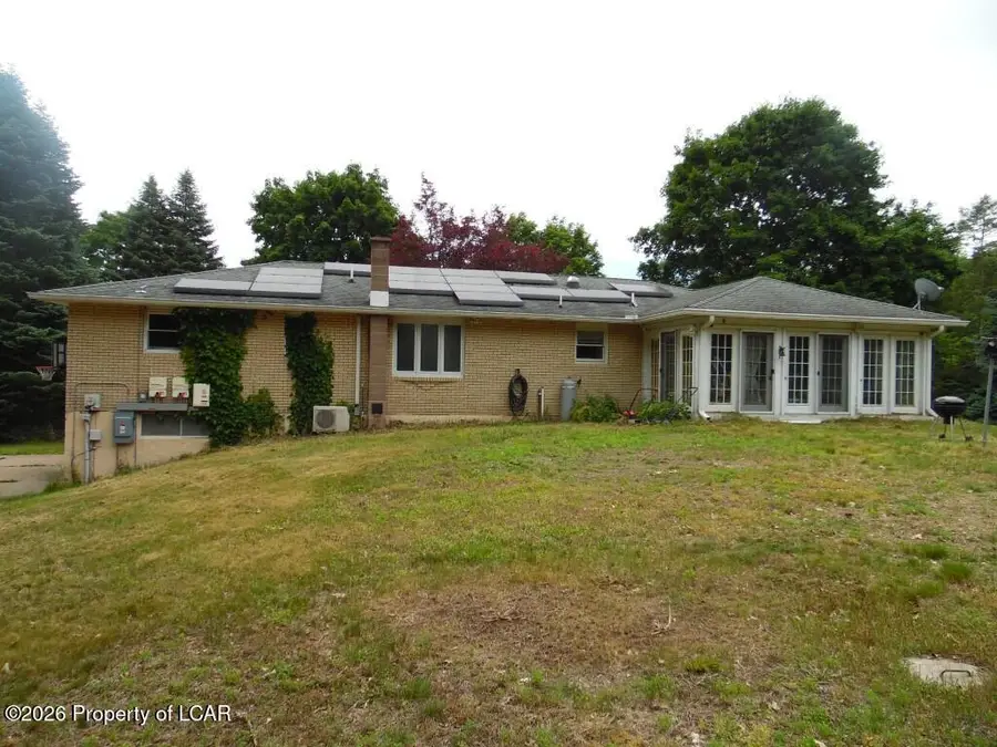 35 Skyline Drive, Wapwallopen, PA 18660 - #2