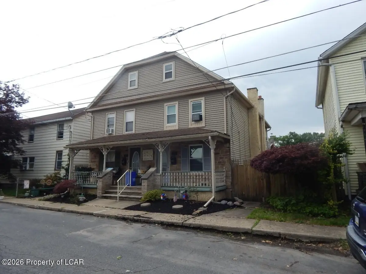 23 Center Street, Pittston, PA 18640 - #1