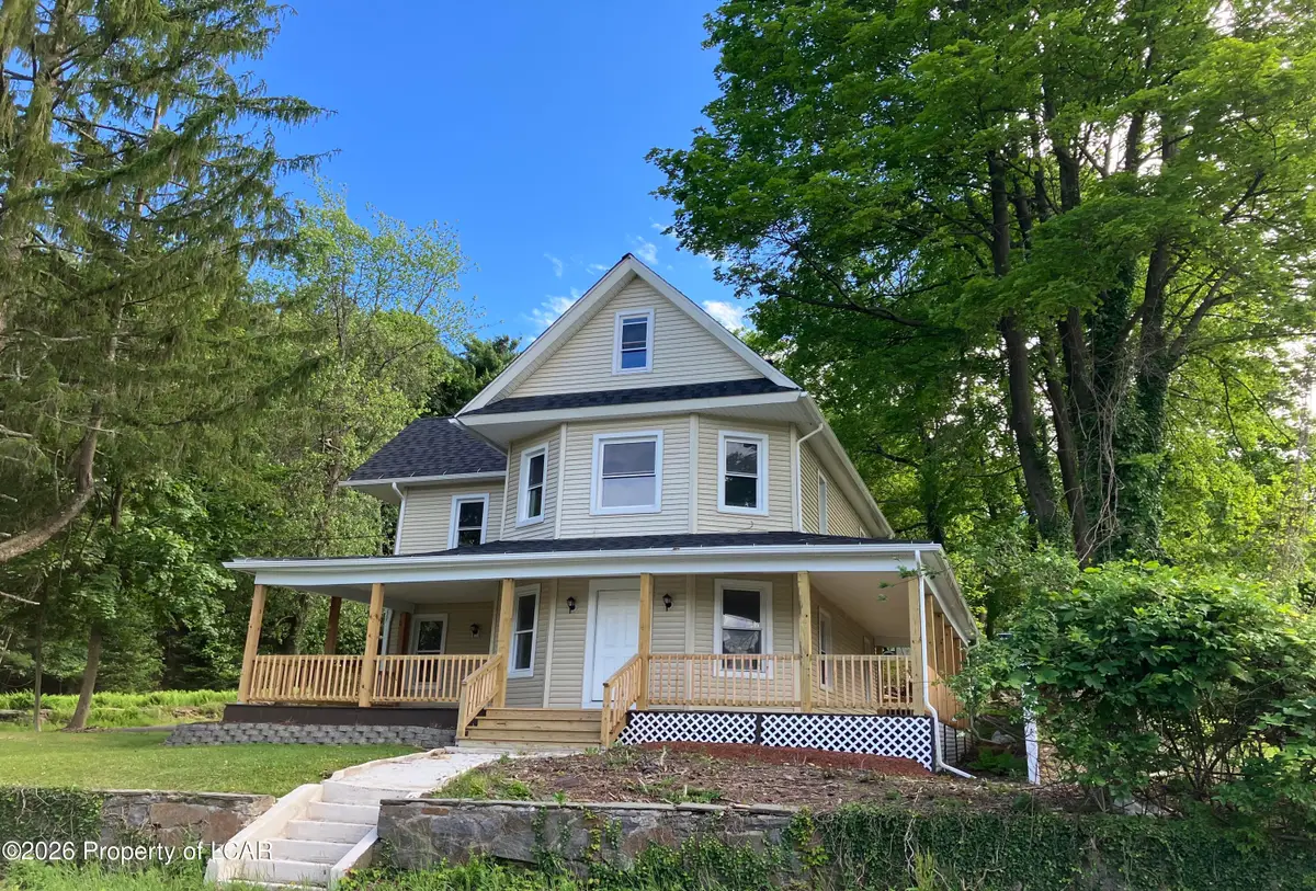 238 Idetown Road, Dallas, PA 18612 - #1