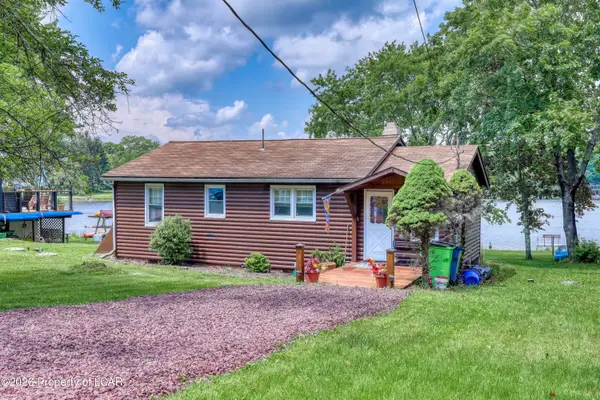 1289 Lakeview Drive, White Haven, PA 18661