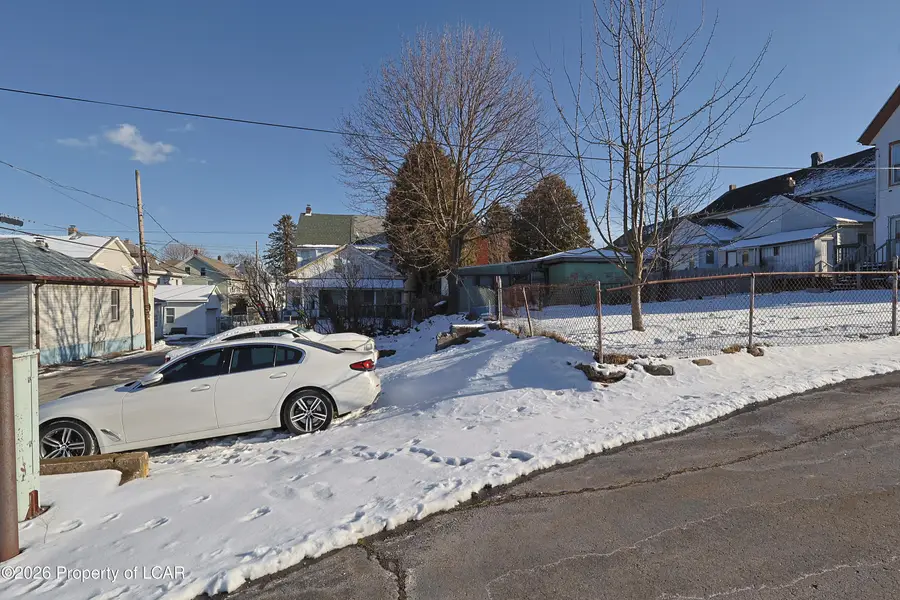333 E Juniper Street, Hazleton, PA 18201 - Image #3