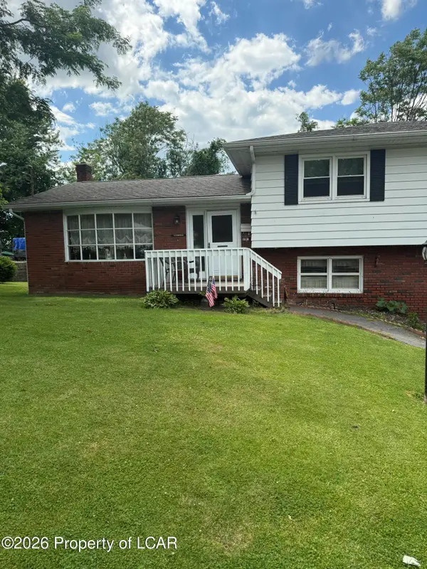 19 Wall Street, Pittston, PA 18640