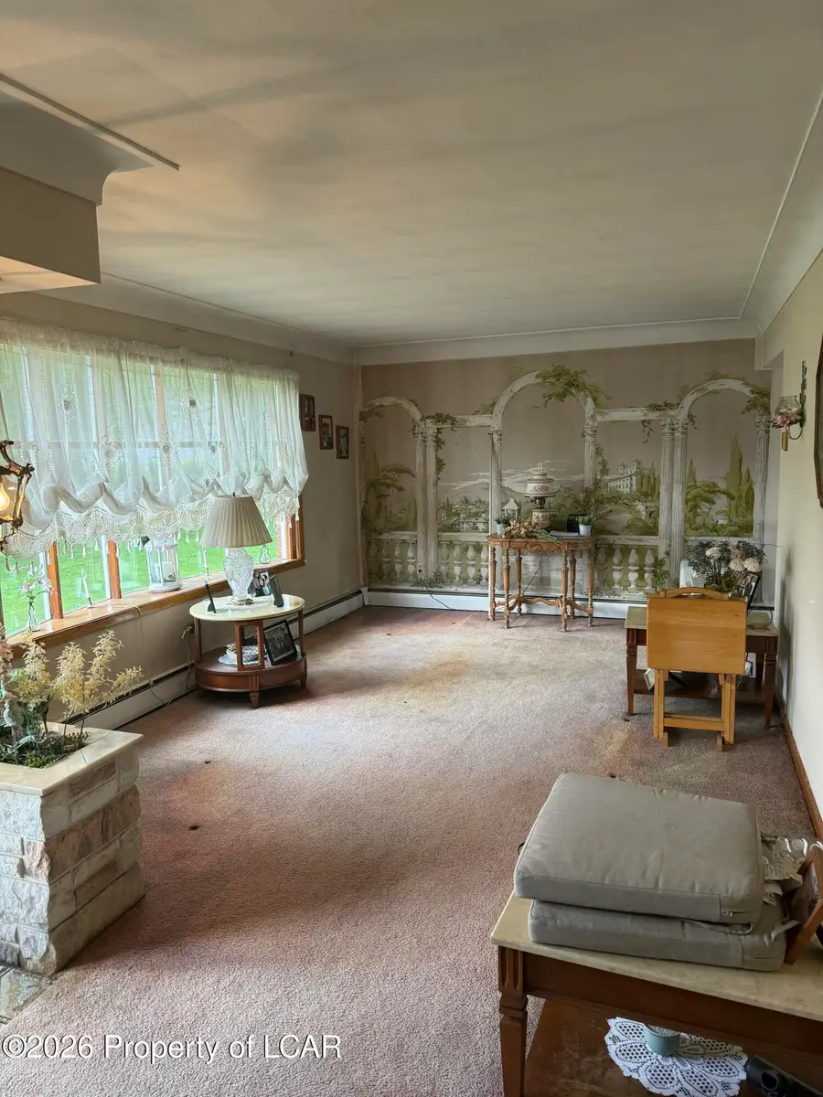 19 Wall Street, Pittston, PA 18640 - #3