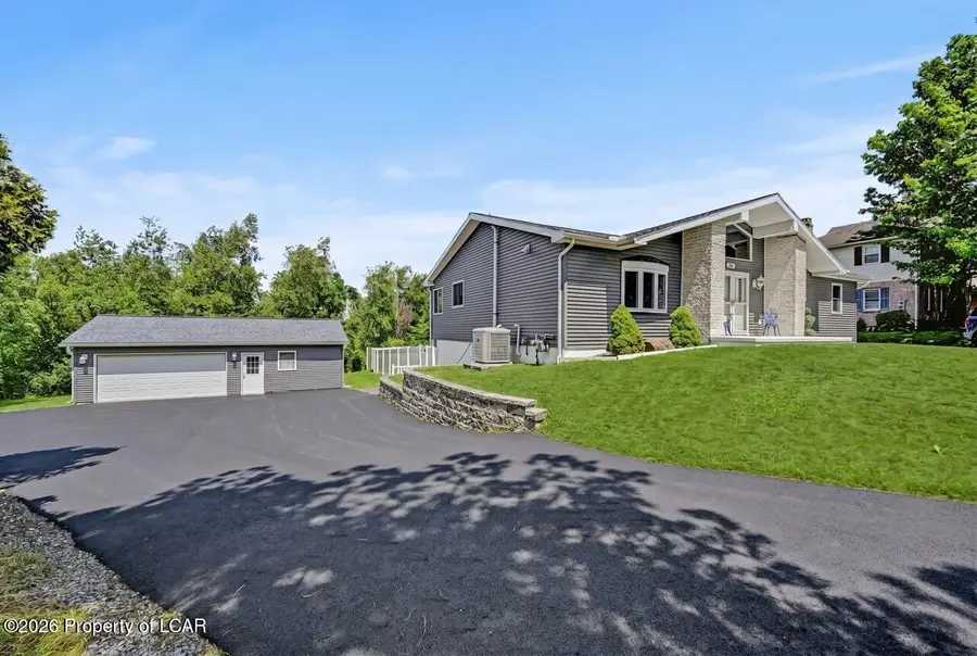297 Vanessa Drive, Hanover, PA 18706 - #3
