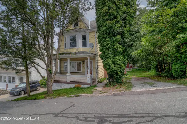 235 East Street, Coaldale, PA 18218