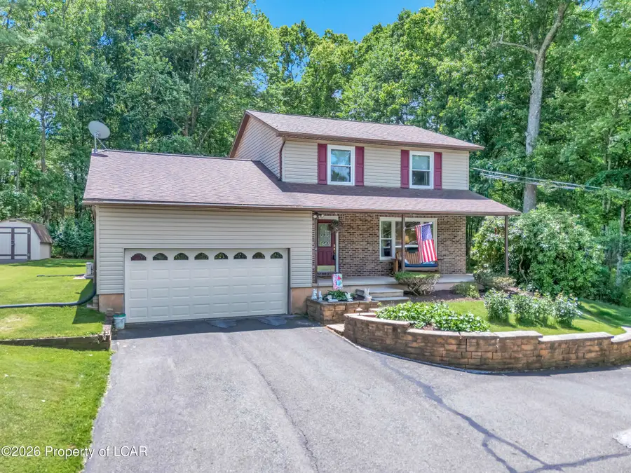 41 Albert Road, Mountain Top, PA 18707 - #2