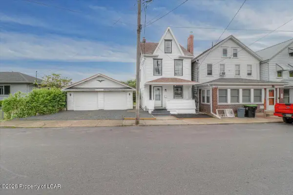 163 Washington Street, Freeland, PA 18224